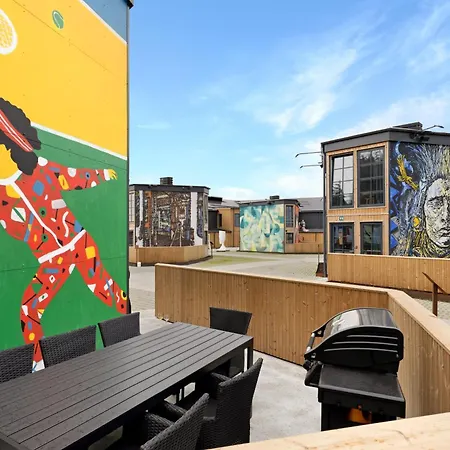 Rent A Holiday Apartment At Fun Art And Stay In A Mecca Of Art And Experiences!  *