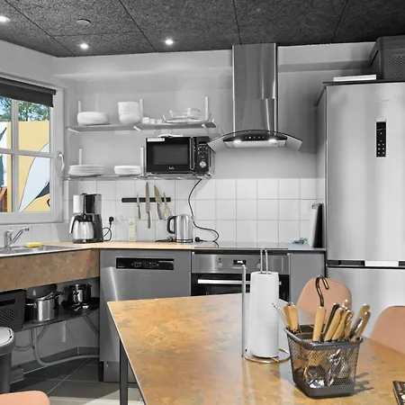 Rent A Holiday Apartment At Fun Art And Stay In A Mecca Of Art And Experiences!  Ξενοδοχείο
