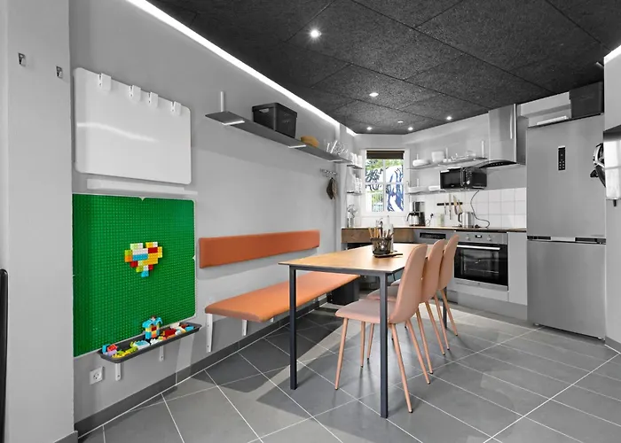 Funart 11 Hotel Pandrup